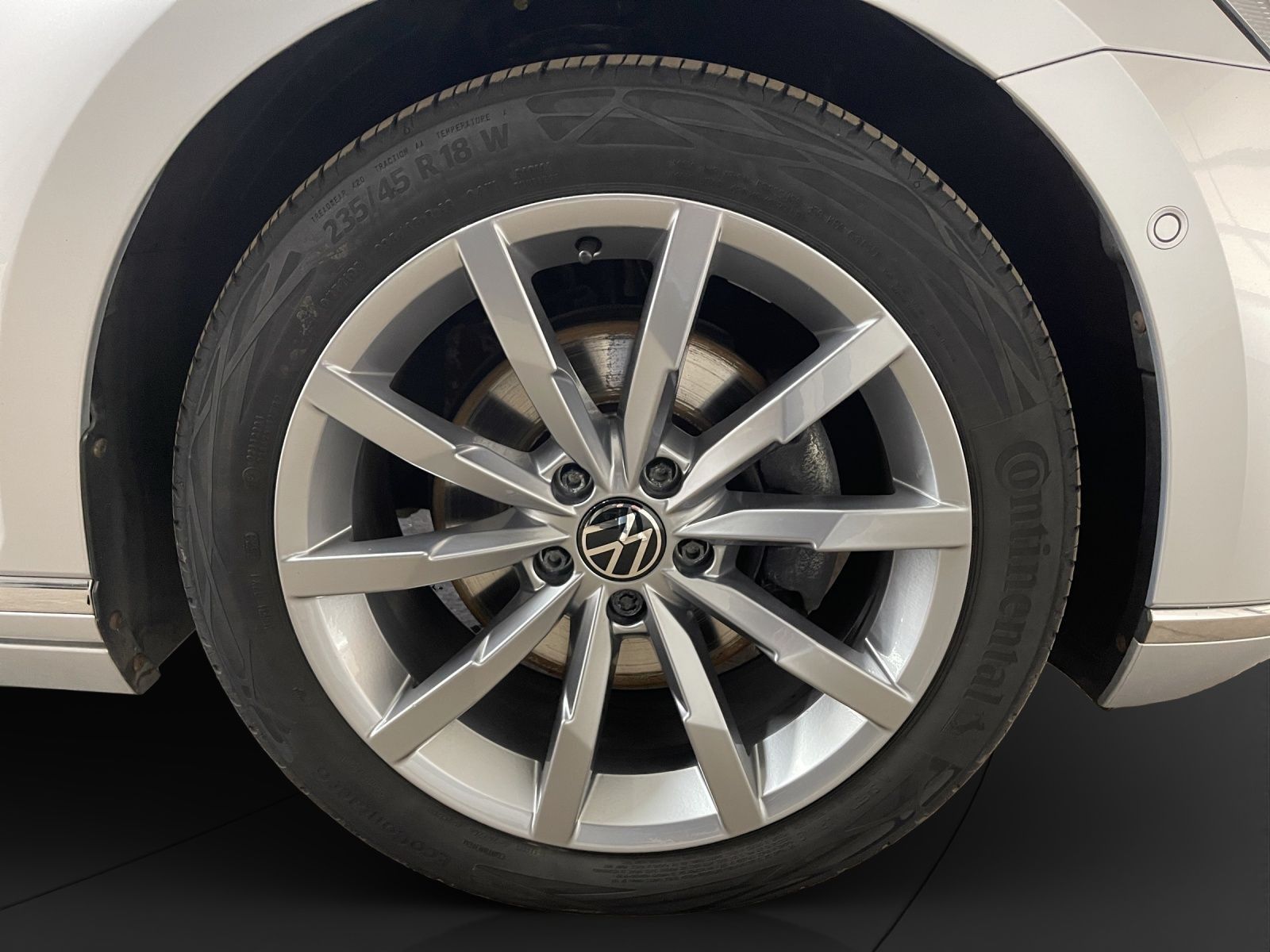 Volkswagen Passat Variant - Bild 13
