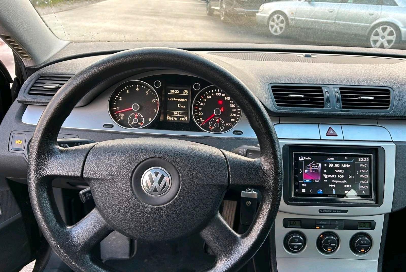 Volkswagen Passat 2009 — engine 122 HP (90kW)