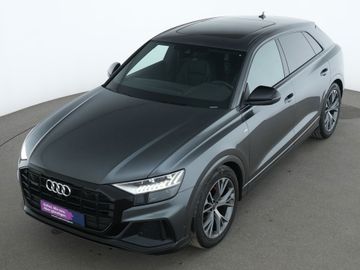 Audi Q8 - 10