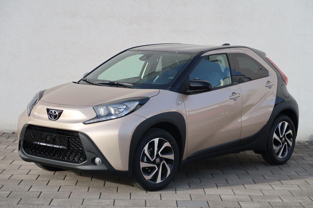 Toyota Aygo X Teamplayer