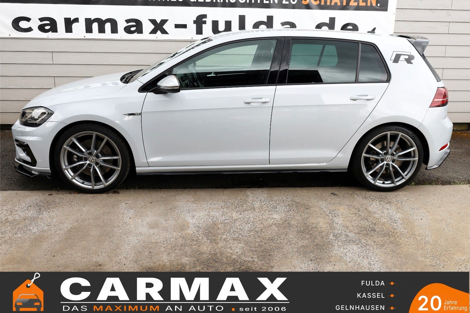 Fahrzeugabbildung Volkswagen Golf VII Lim. R 4M Navi,LED,PDC,Kamera,SH,SR+WR