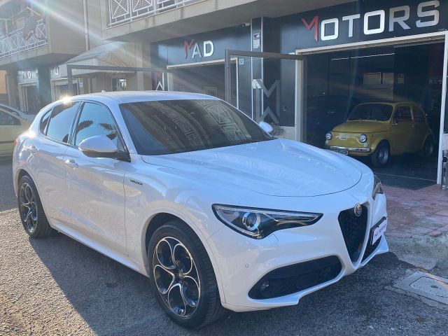 Alfa Romeo Stelvio 2.2 Turbodiesel 210 CV AT8 Q4