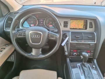 Audi Q7 - 9