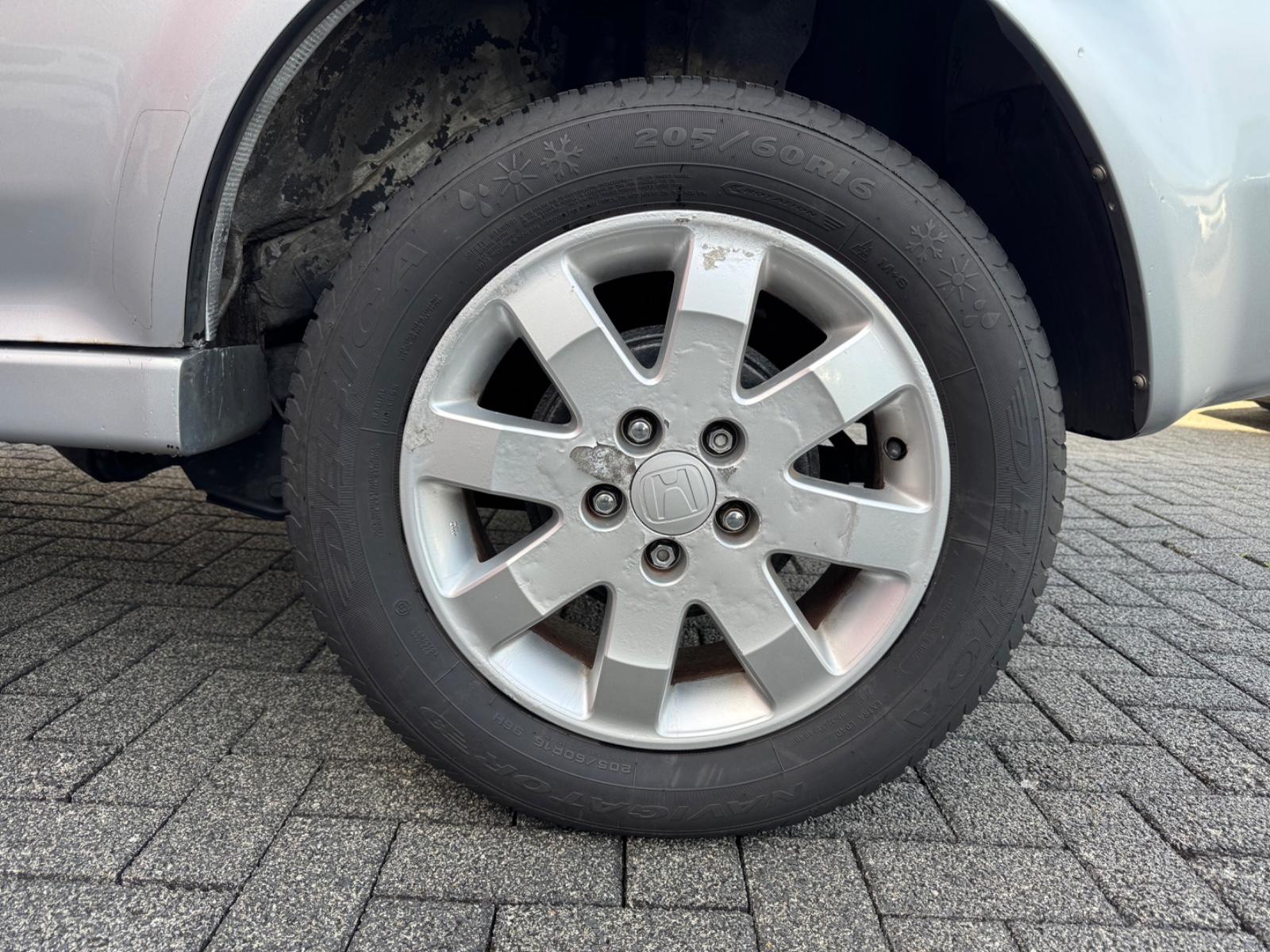 Honda HR-V 2004 — photo 20