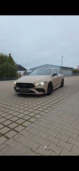 Mercedes-Benz CLA35 AMG ShootingBrake/Akrapovic/Keyless/NightP - Mercedes-Benz CLA 35 AMG Shooting Brake Gebrauchtwagen