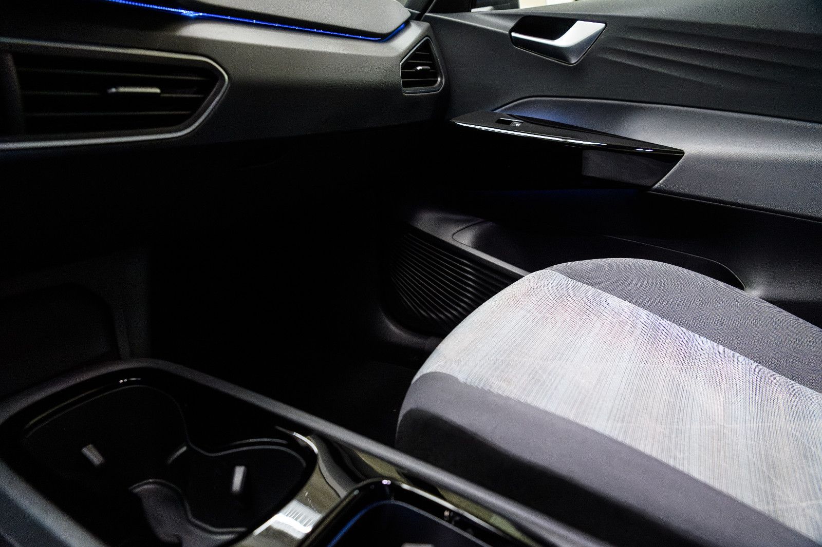 Fahrzeugabbildung Volkswagen ID.3 Pure Performance City LED+NAV+SHZ+ACC+APP