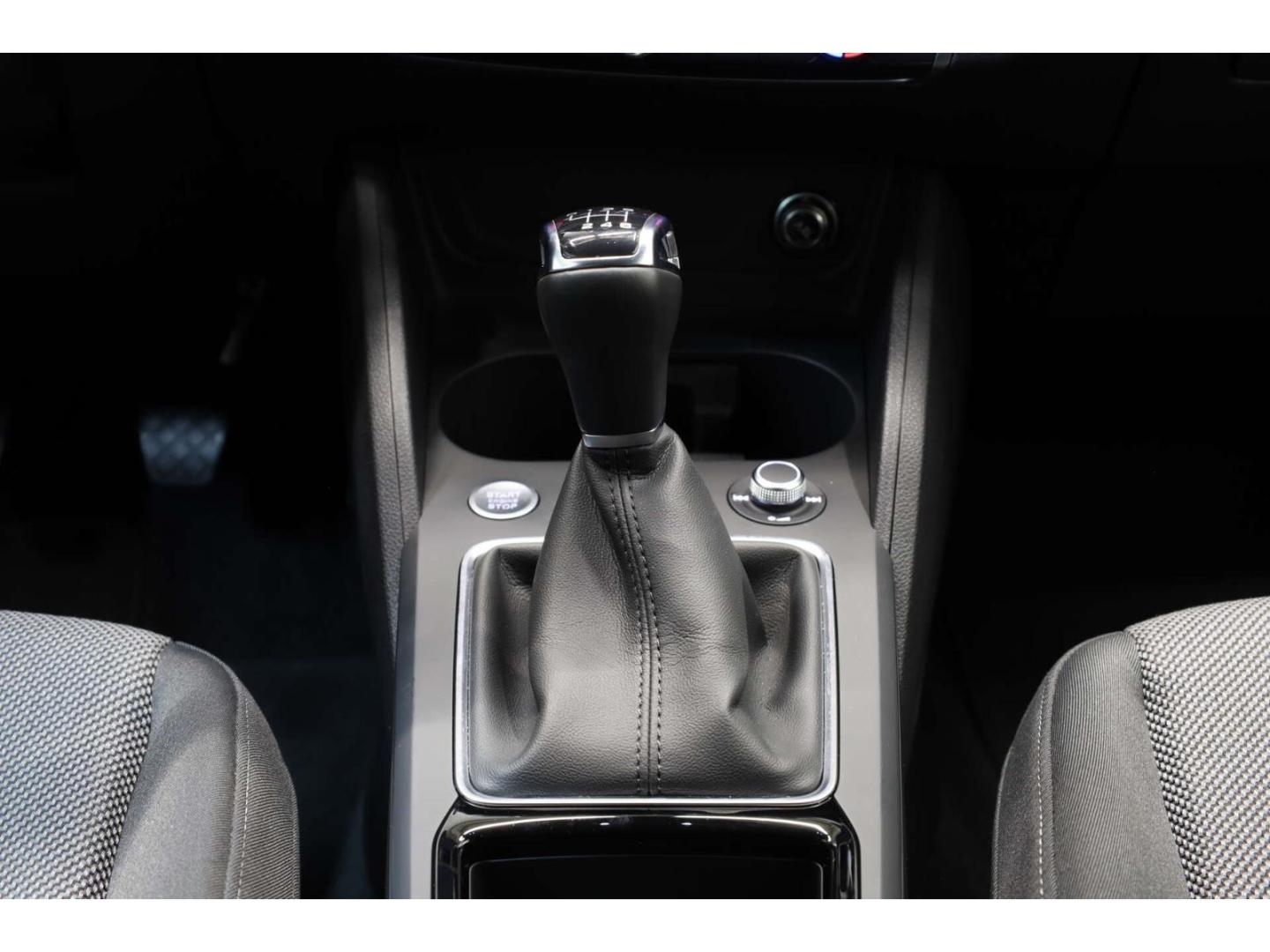 Audi Q2 30 TFSI Advanced AHK/NAV/RFK/SH/LED/DAB, миниатюра 18