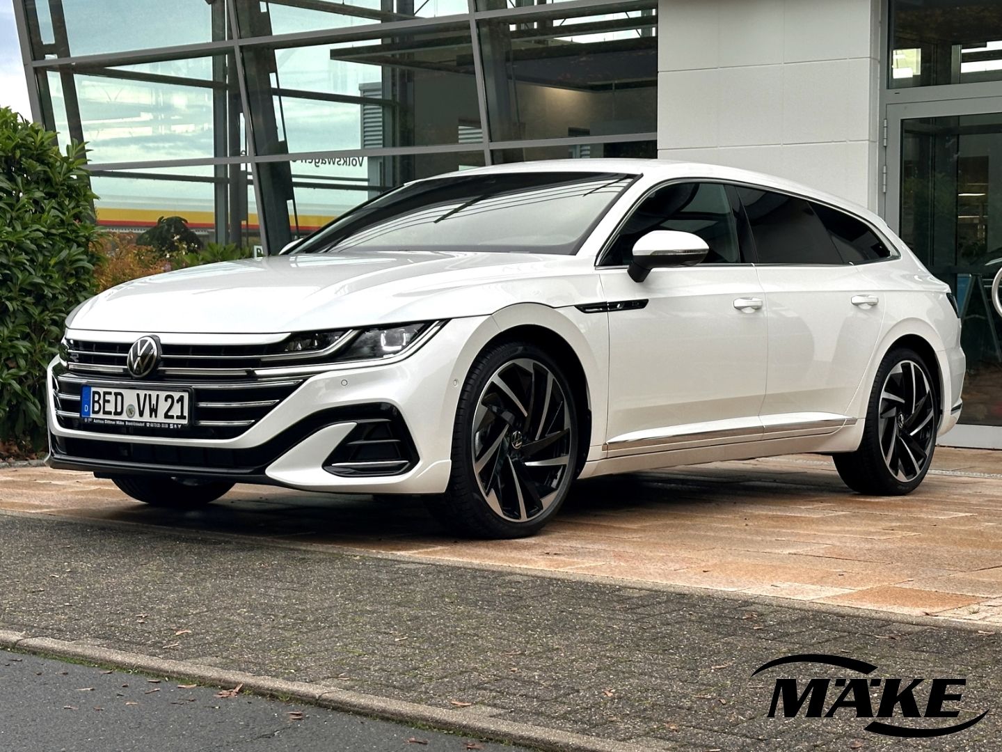 Arteon SB R-Line 2.0 TSI DSG IQ.L AHZV ACC DCC