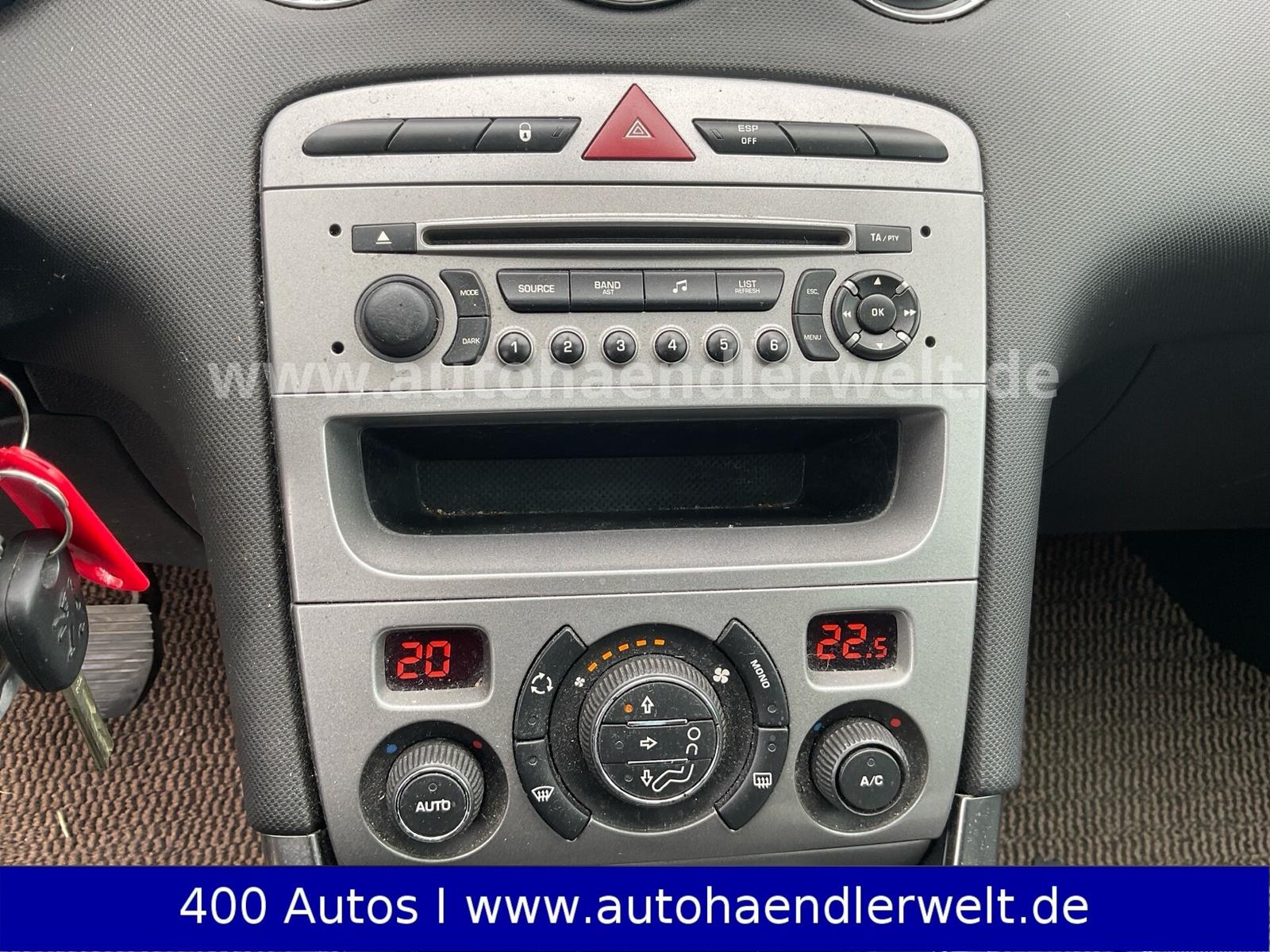 Peugeot 308 2010 — photo 17