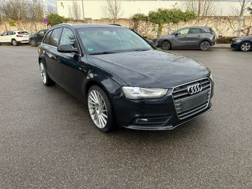 Audi A4 - 1