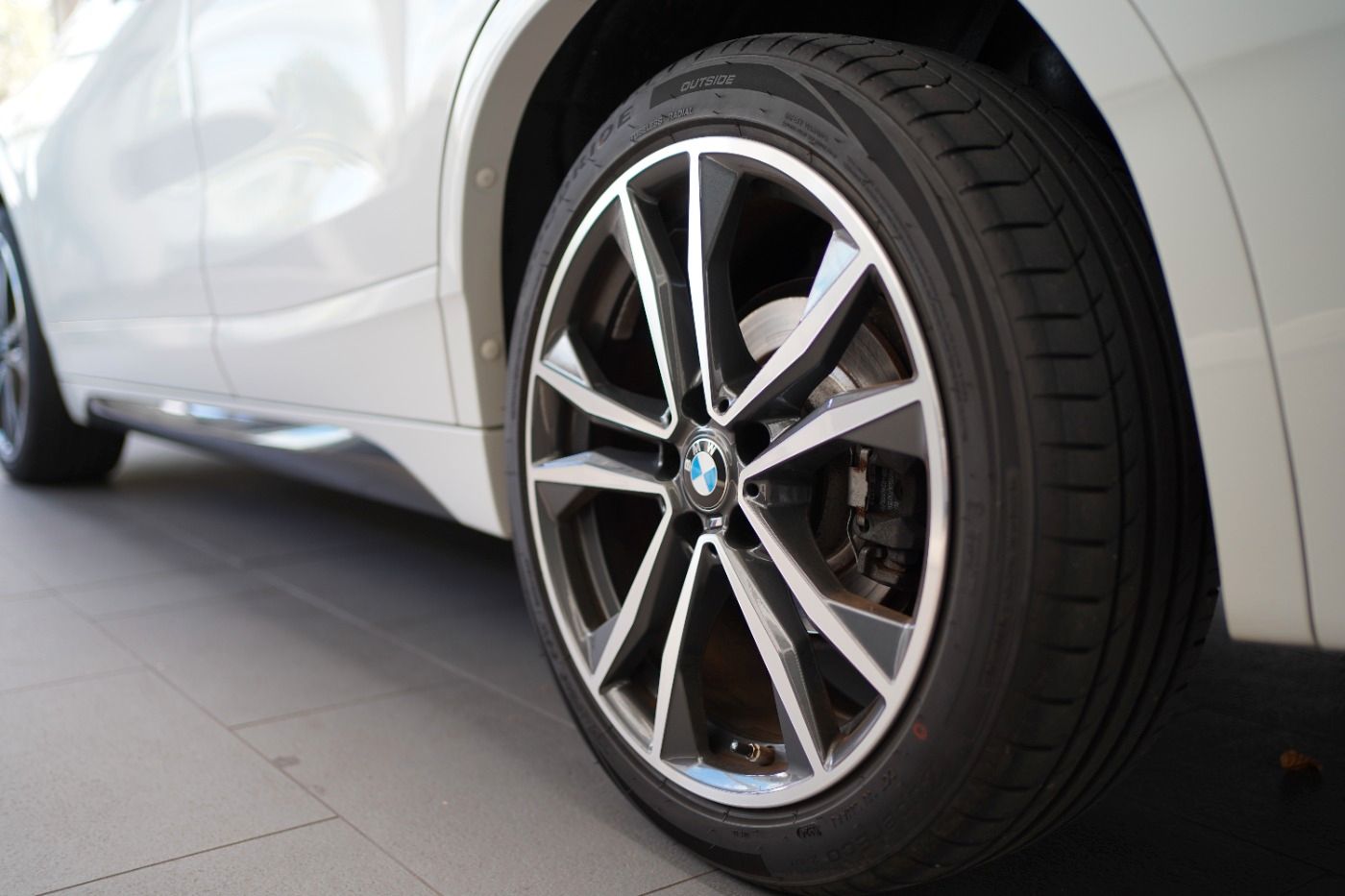 Fahrzeugabbildung BMW X2 18i M Sport +Stauassistent+Driving Assis. Plu