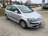 Volkswagen Golf Plus 1.6 Trendline 102 PS Benzin gepflegt - Volkswagen Golf: 102 Ps