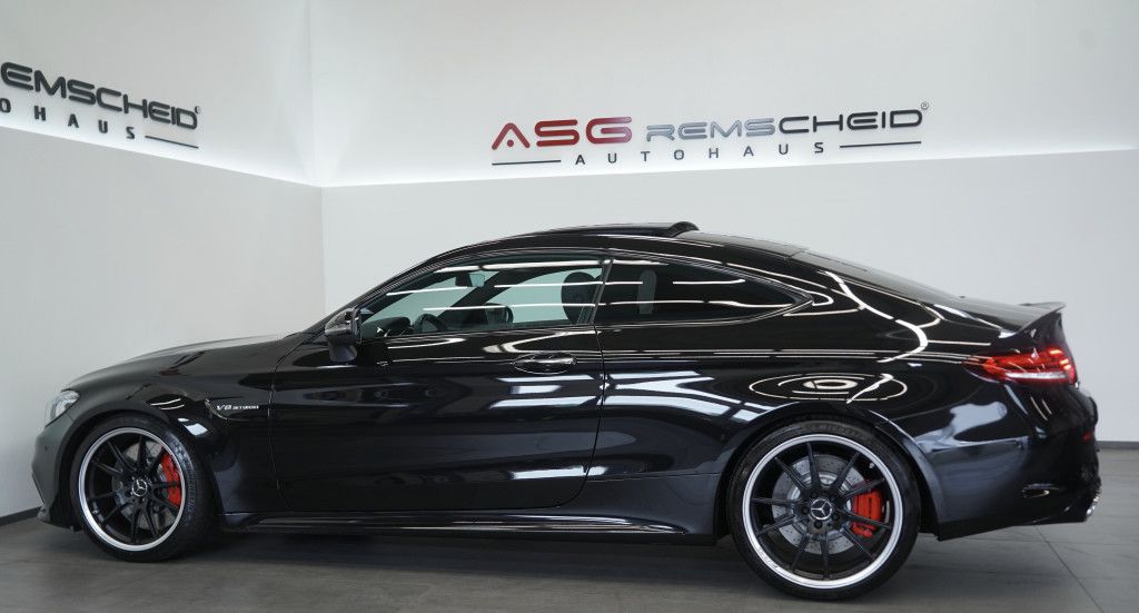 Mercedes Benz C 63 Amg
