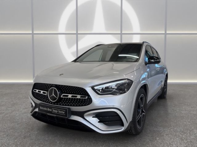 Mercedes-Benz GLA 220 4M AMG LINE REMIUM NIGHT+AHK+KAMERA+DIST