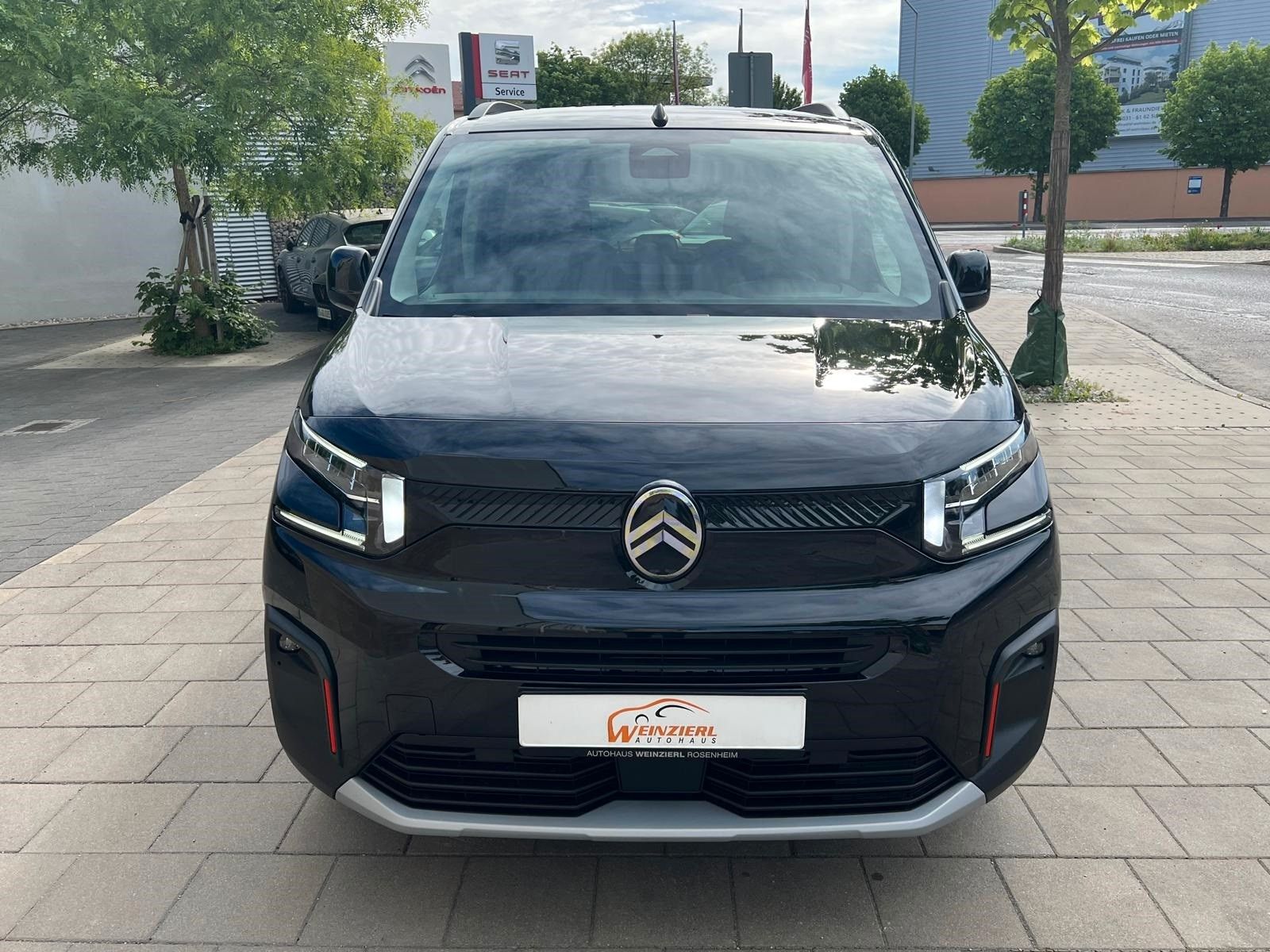 Citroën Berlingo Diesel 131PS MAX M XTR-Paket imagem 2