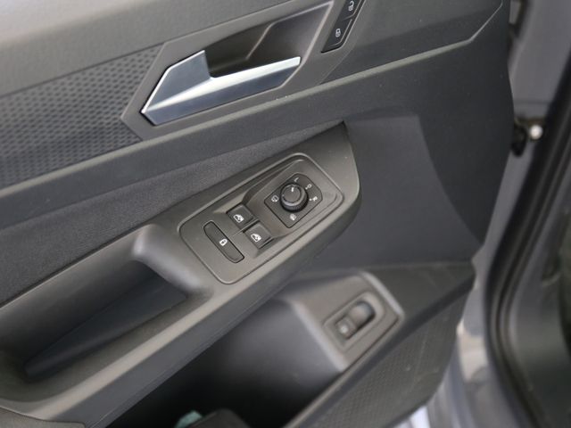 Volkswagen Caddy Maxi eHYBRID DSG LED ACC 7SITZ 5J GARANTIE