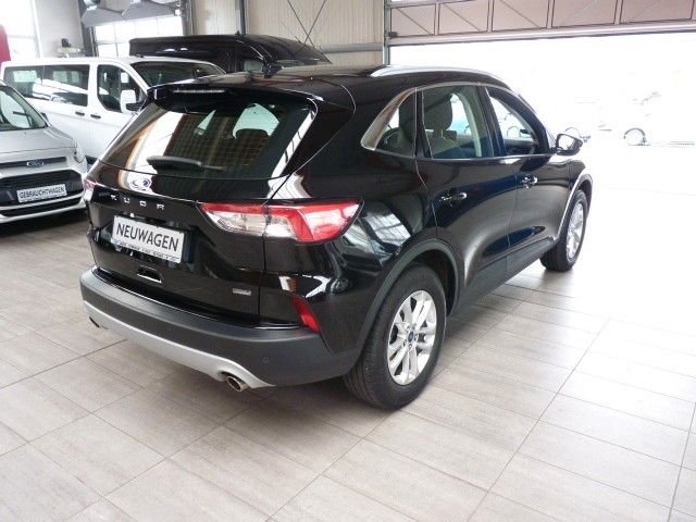 Fahrzeugabbildung Ford Kuga Plug-In Hybrid Titanium Navigation/ Winterp