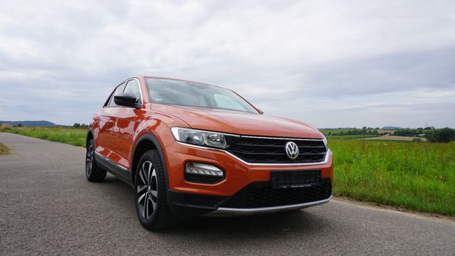 Volkswagen T-Roc 1.5 TSI IQ.DRIVE *Navi*Standheizung*Klima*