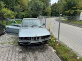 BMW e28 520i - BMW 520: 520i E28