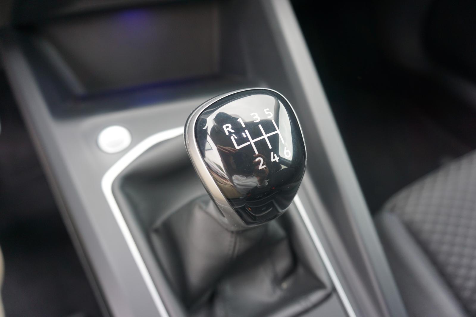 Volkswagen Golf VIII 1.0 TSI United LED Navi Android Apple, миниатюра 24