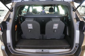 Peugeot 5008 - 11