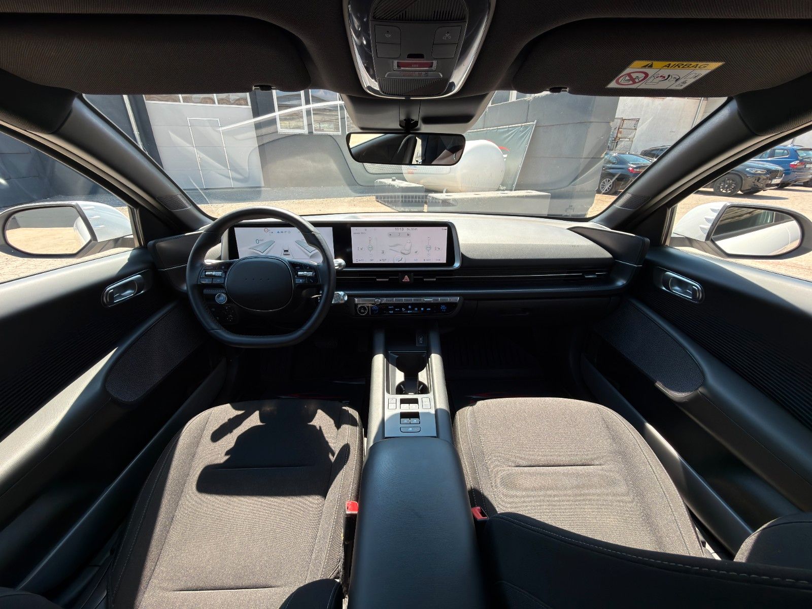Fahrzeugabbildung Hyundai IONIQ 6 Elektro 53 kWh ACC CAM KZG LHZ CarPlay