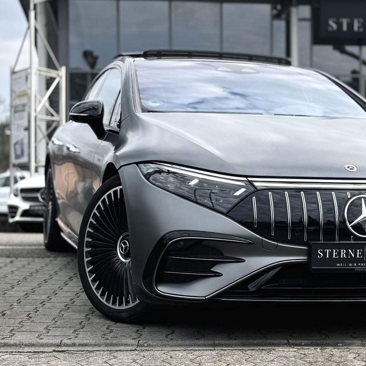 MERCEDES-BENZ EQS AMG 53 SUPERSCREEN/DISTRO+/MEMORY/HEADUP/PAN