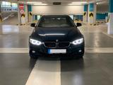 BMW 428i Coupé Sport Line Sport Line - blaue BMW 428