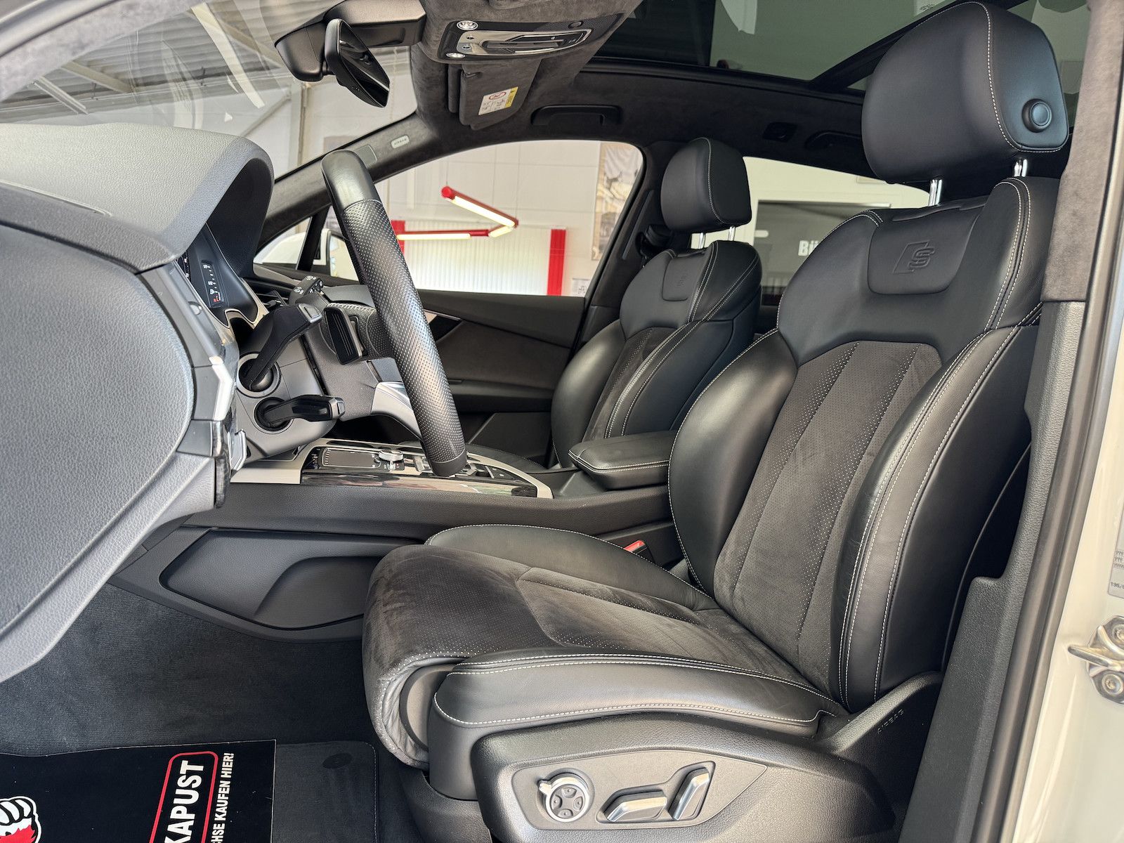 Fahrzeugabbildung Audi Q7 S-Line /7-Si/Pano/Matrix/BOSE/Luft/Ahk/