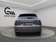 PORSCHE Cayenne 3.0L V6 E-Hybrid Super Ausstattung