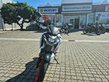 Suzuki GSX-S125 - SUZUKI GSX S125