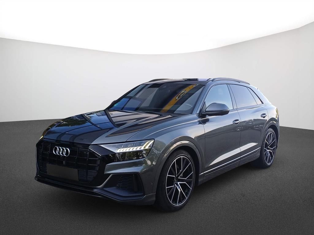 Image of Audi Q8