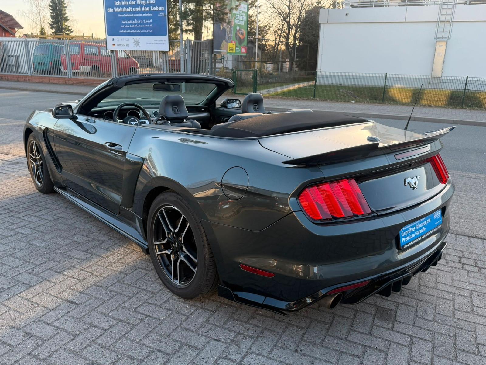 Ford Mustang 2.3 Eco Boost Leder el.Dach Alufelgen