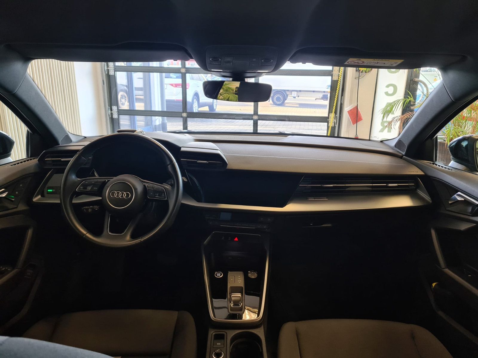 Fahrzeugabbildung Audi A3 Limousine 35 TDI advanced /AHK/NAVI/KLIMA