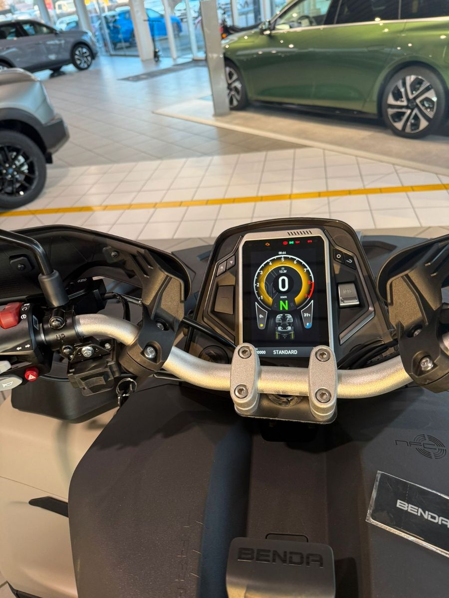 Fahrzeugabbildung BENDA Redstone 550