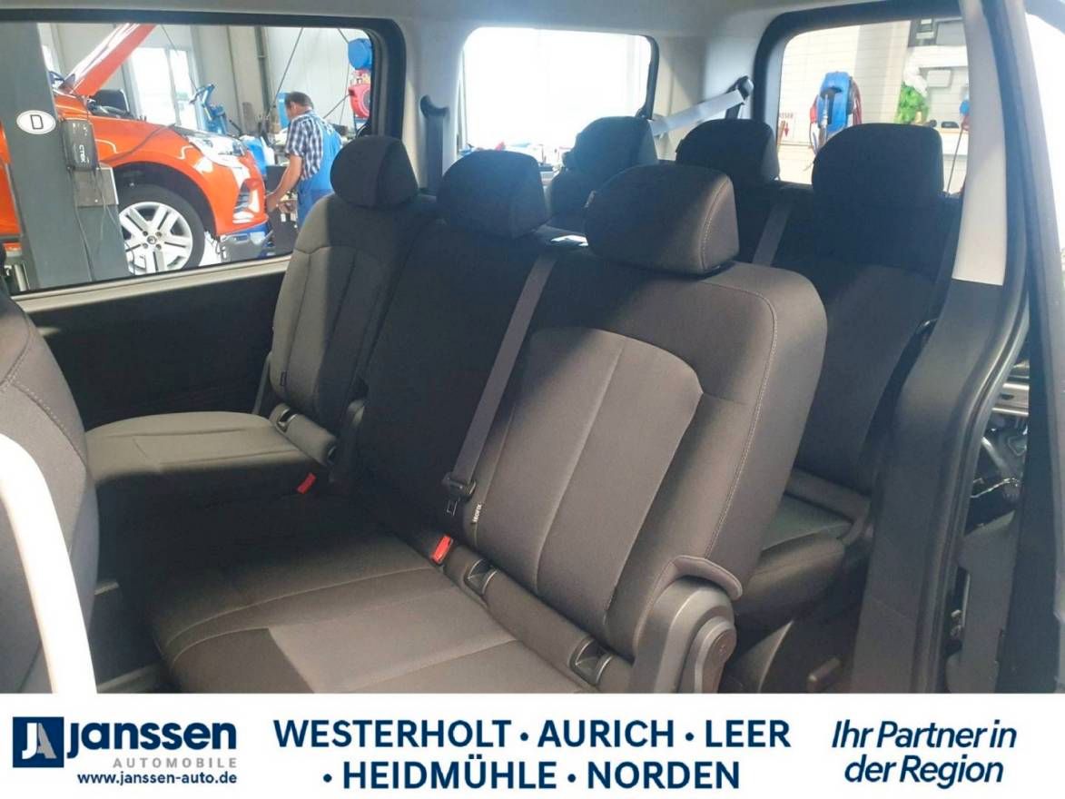 Fahrzeugabbildung Hyundai STARIA 9-Sitzer TREND/Automatik/PDC/Navi/Rückfah