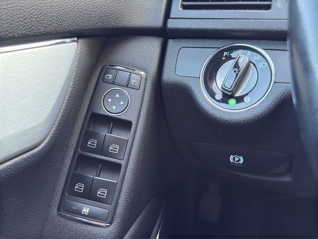 Mercedes-Benz C 180 T Kompressor Avantgarde*NAVI*XENON*SHZ