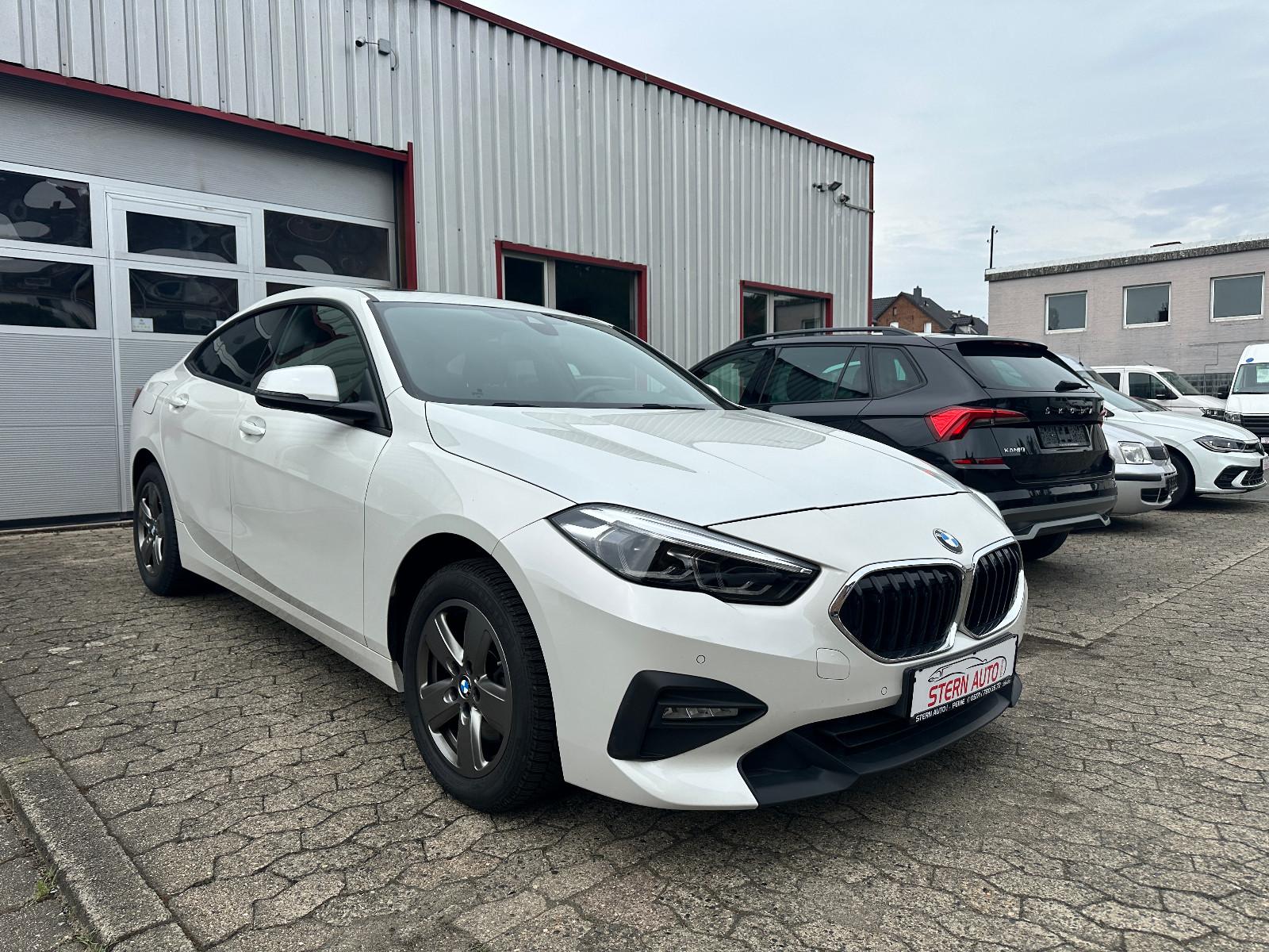 BMW 216 Gran Coupé PANO,NAVI,LED,Live Cockpit