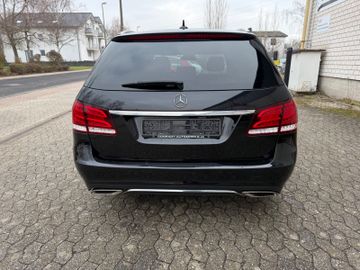 Mercedes E 220 - 6