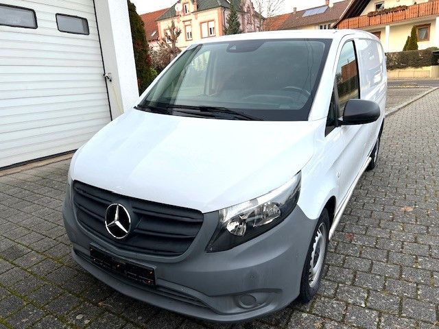 Mercedes-Benz Vito Kasten 114 CDI FWD /Navi/Kamera+PDC/Abstand