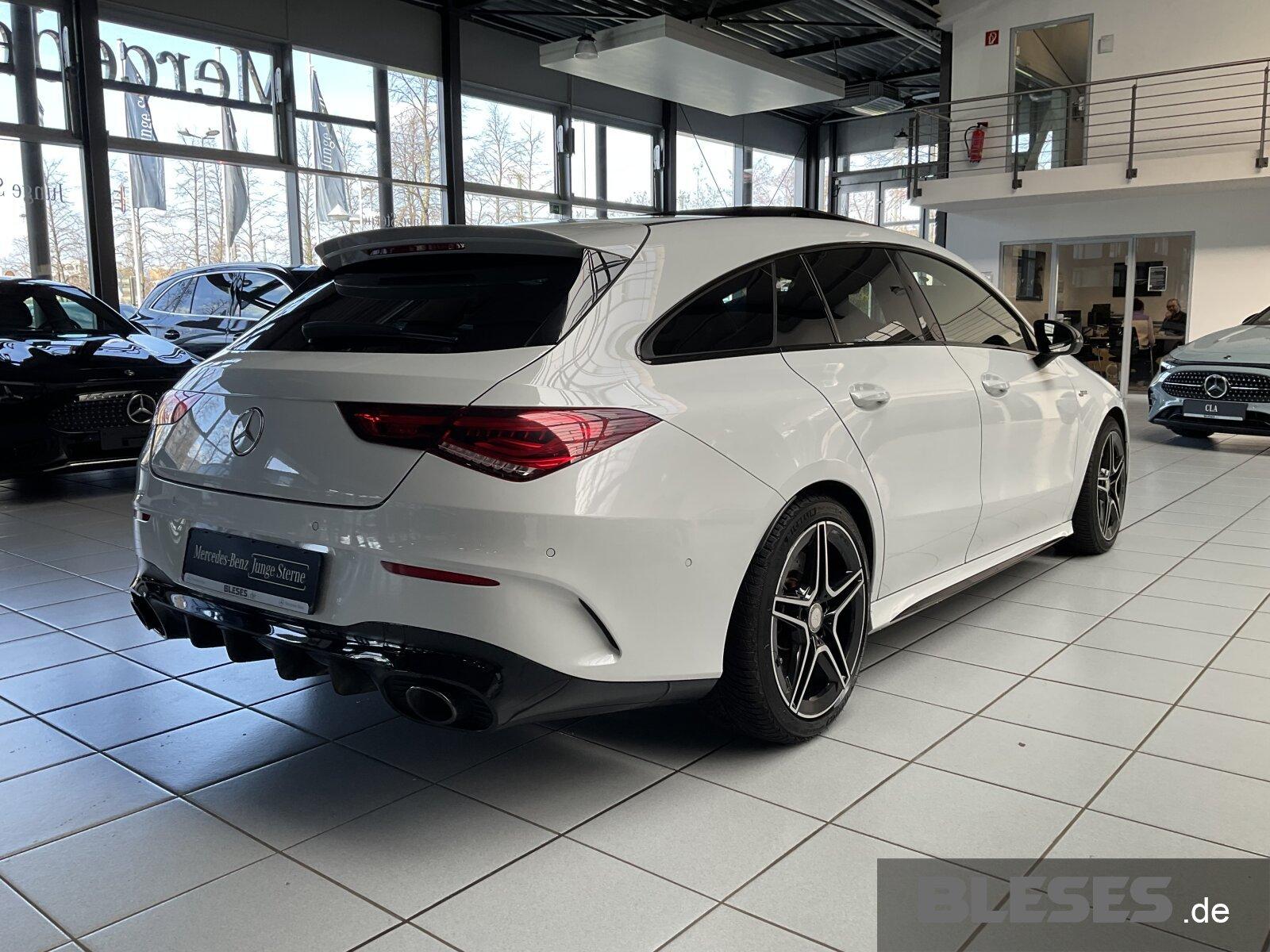 Mercedes-Benz CLA 35 AMG 4M SB Night +Pano+StHz+Sound+Multibea