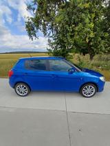 Skoda Fabia 1.2 TSI 5Türer blau TÜV Neu - Skoda Fabia: Türer
