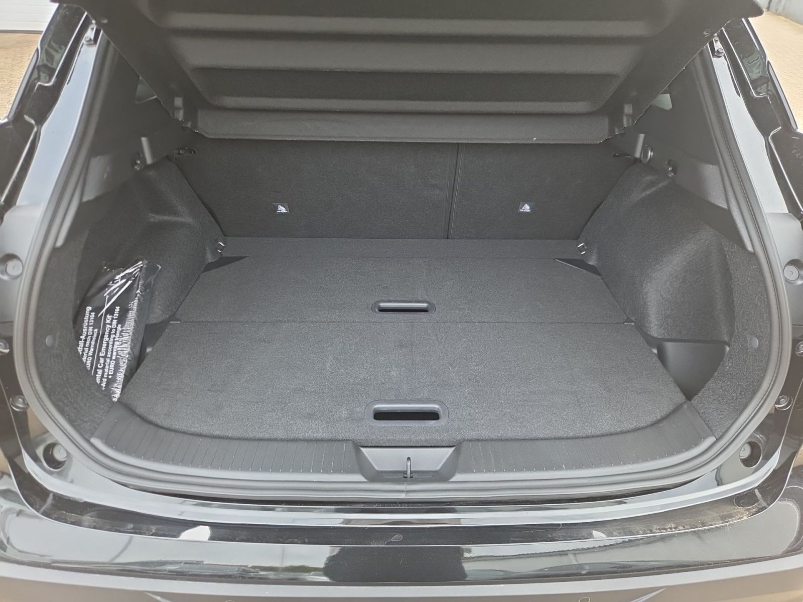 Fahrzeugabbildung Nissan Qashqai 1.3 DIG-T MHEV N-Connecta 158 PS Autom.