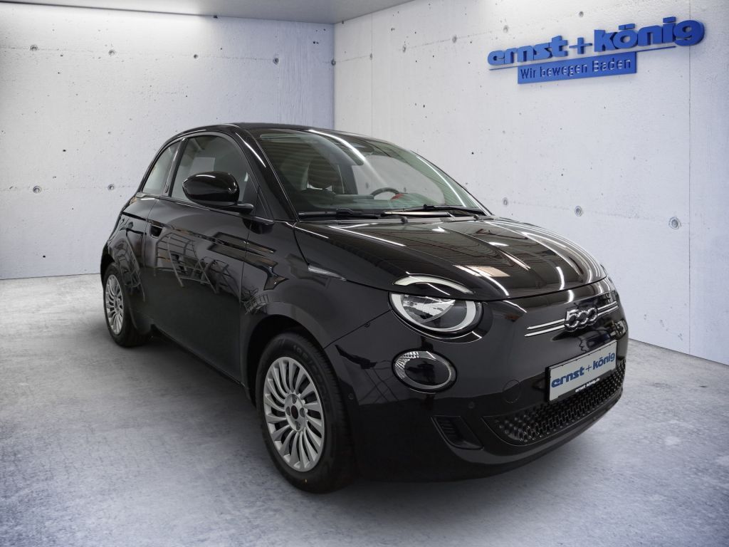 Fiat 500C e Cabrio Elektro (RED) 42kWh Komfortpaket imagem 3