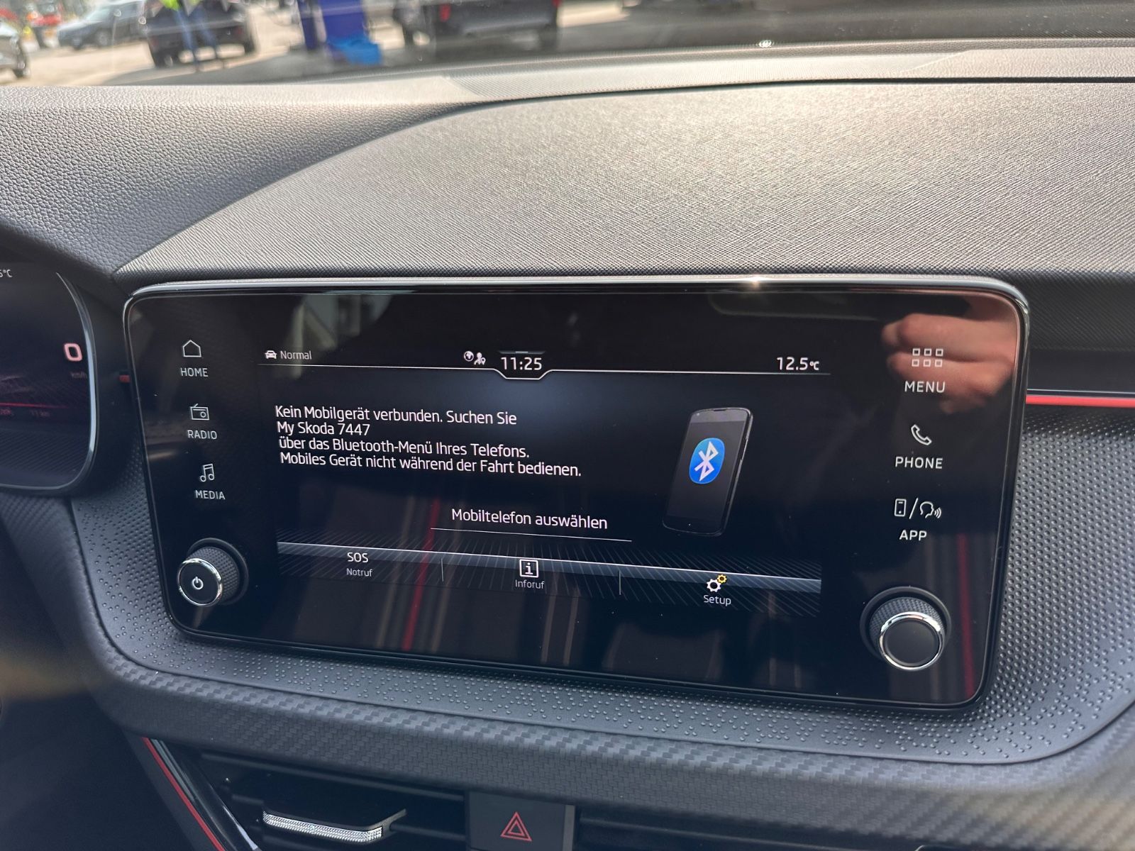 Fahrzeugabbildung SKODA Kamiq Monte Carlo 1.5 TSI DSG MATRIX/AHK/ACC/Pan