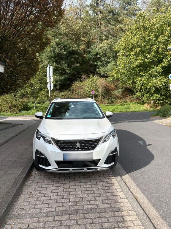 Image of Peugeot 5008