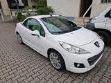 Peugeot  207 cc - Peugeot 207 mit Benzin-Antrieb: Cabrio, Automatik