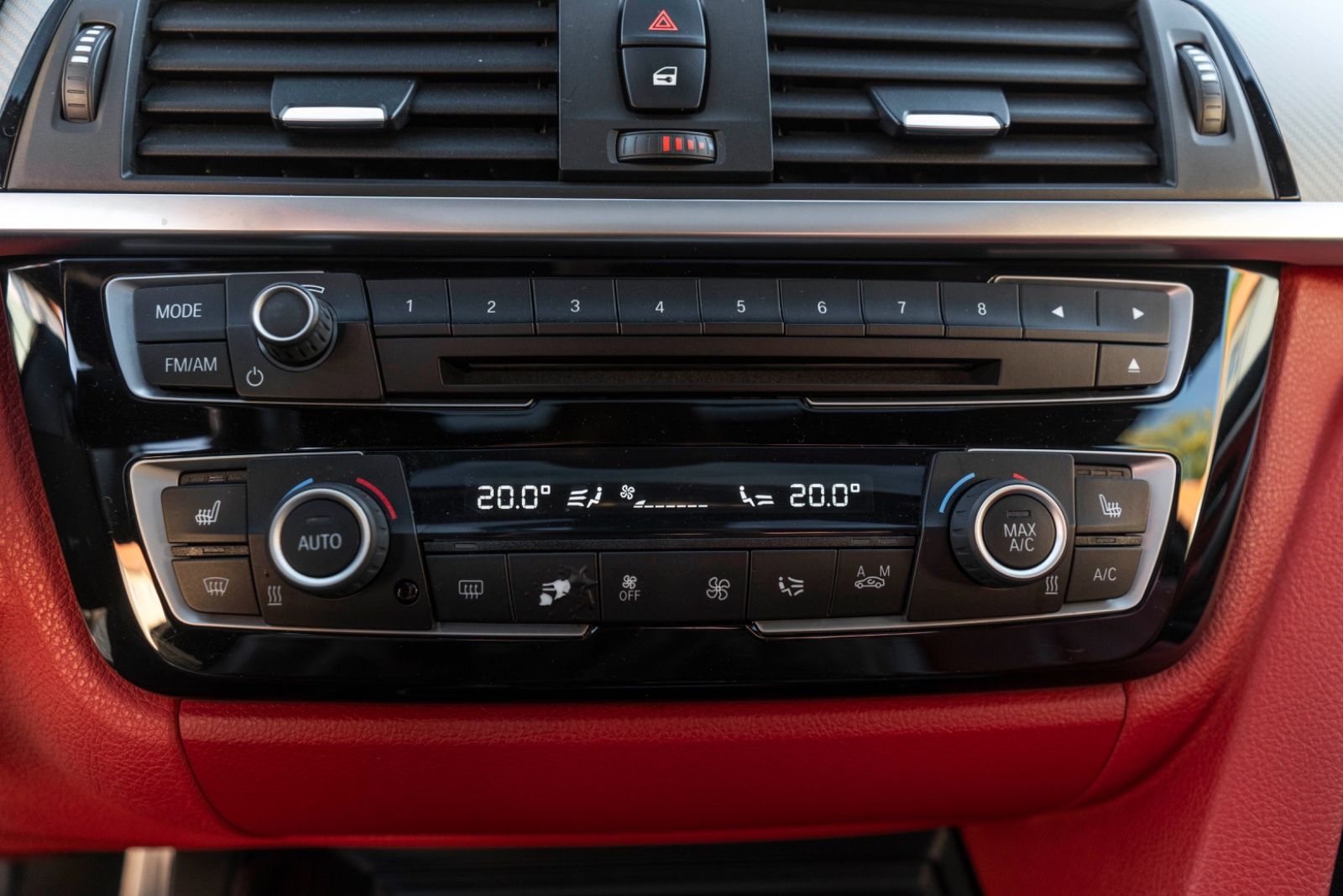 Fahrzeugabbildung BMW 430i Coupé M-SPORTPAKET HUD KAM LED H&K TOTW
