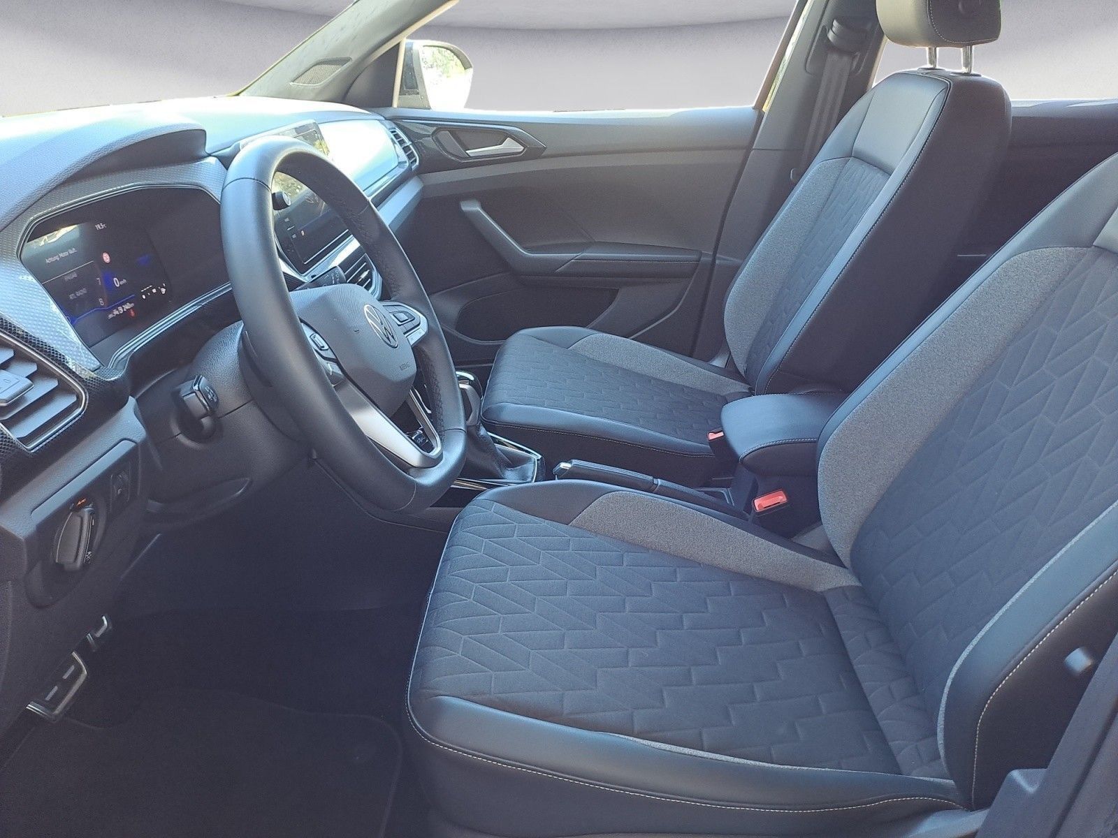 Volkswagen T-Cross - Bild 6