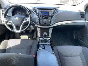 Fahrzeugabbildung Hyundai i40 cw FIFA World Cup Edition